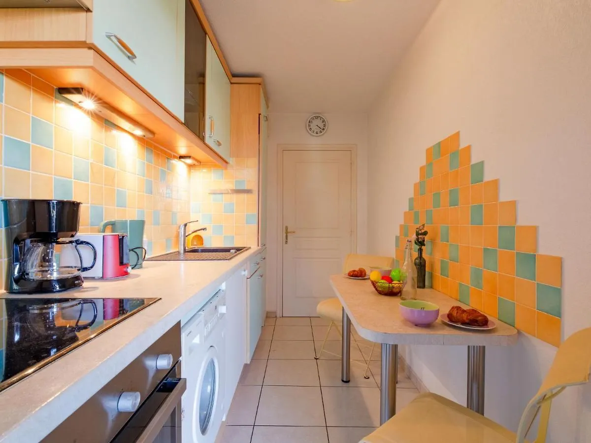 Apartment Le Grand Parc-10 By Interhome Saint Aygulf