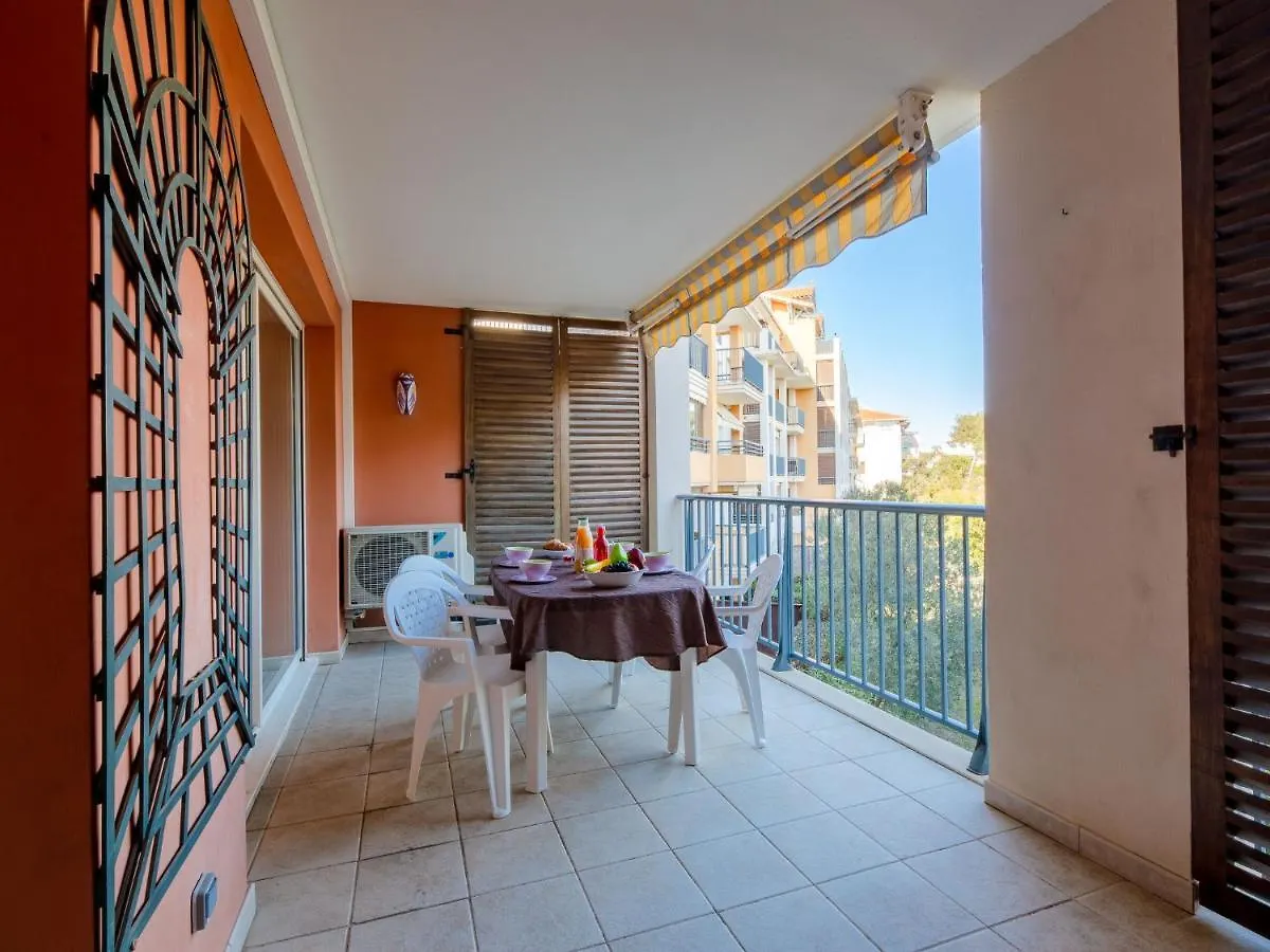 Apartment Le Grand Parc-10 By Interhome Saint Aygulf